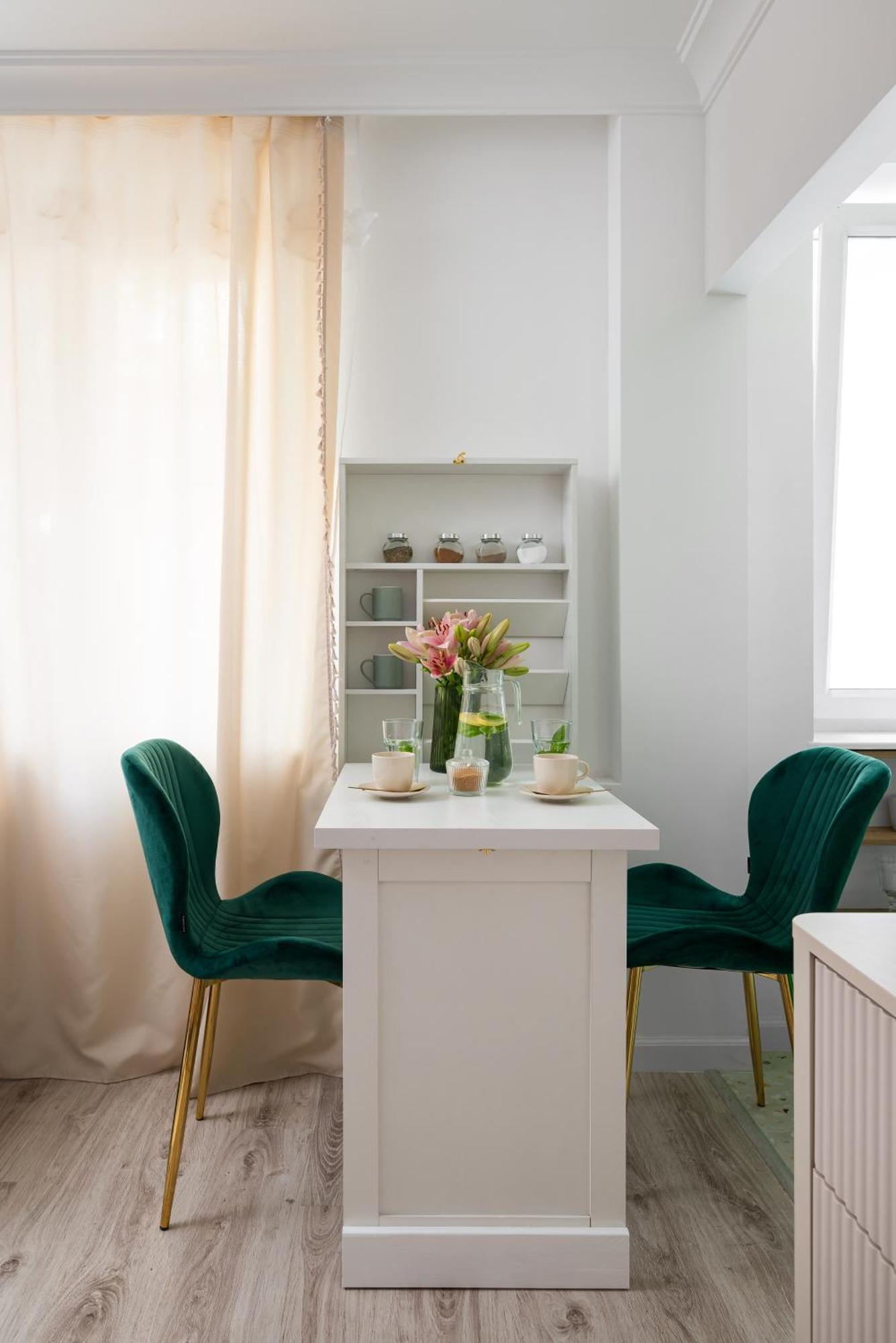 Lovely Downtown Studio At Most Lively Hoza Street, Discover Warsaw On Foot 외부 사진